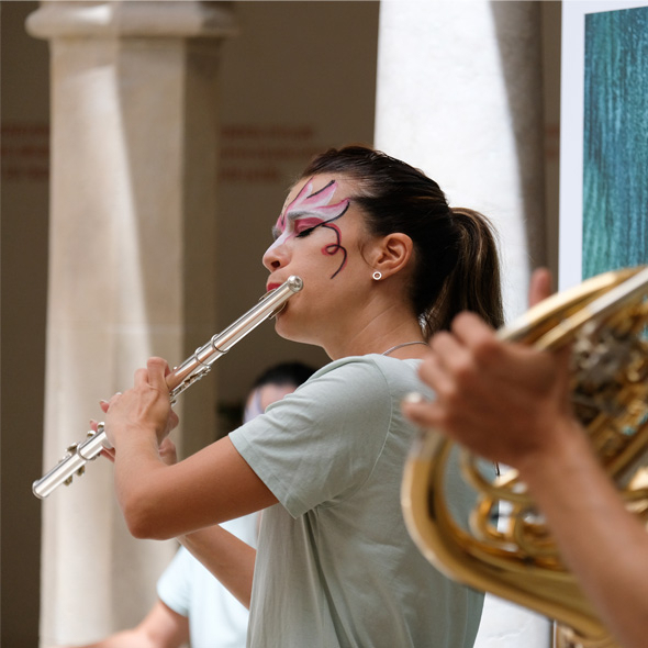 Iniciación musical. Mañana de carnaval. Entre pitos y flautas